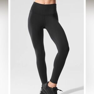 XXS BLACK ALO LEGGINGS 7/8 high waist airbrush leggings